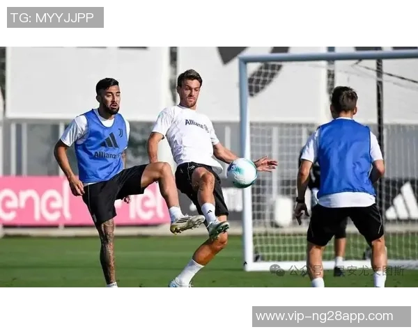 斯基拉报道弗拉泰西渴望增加出场机会经纪人与尤文进行接触