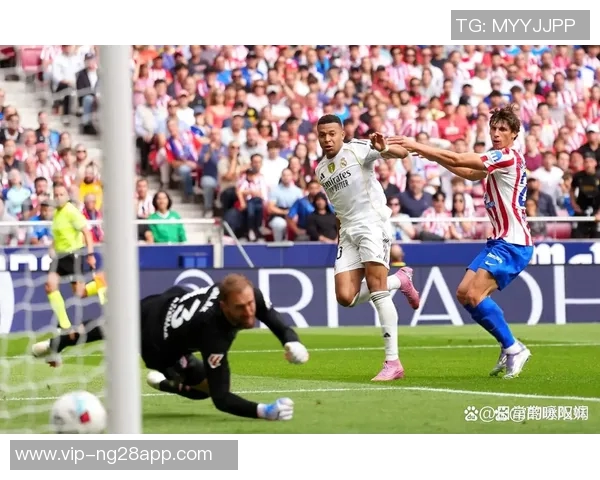 姆巴佩乘私人飞机抵达沙特全力以赴备战西超杯决赛