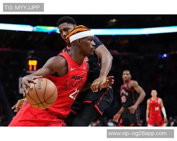 巴特勒首节表现抢眼三投全中贡献八分四助攻正负值高达十七